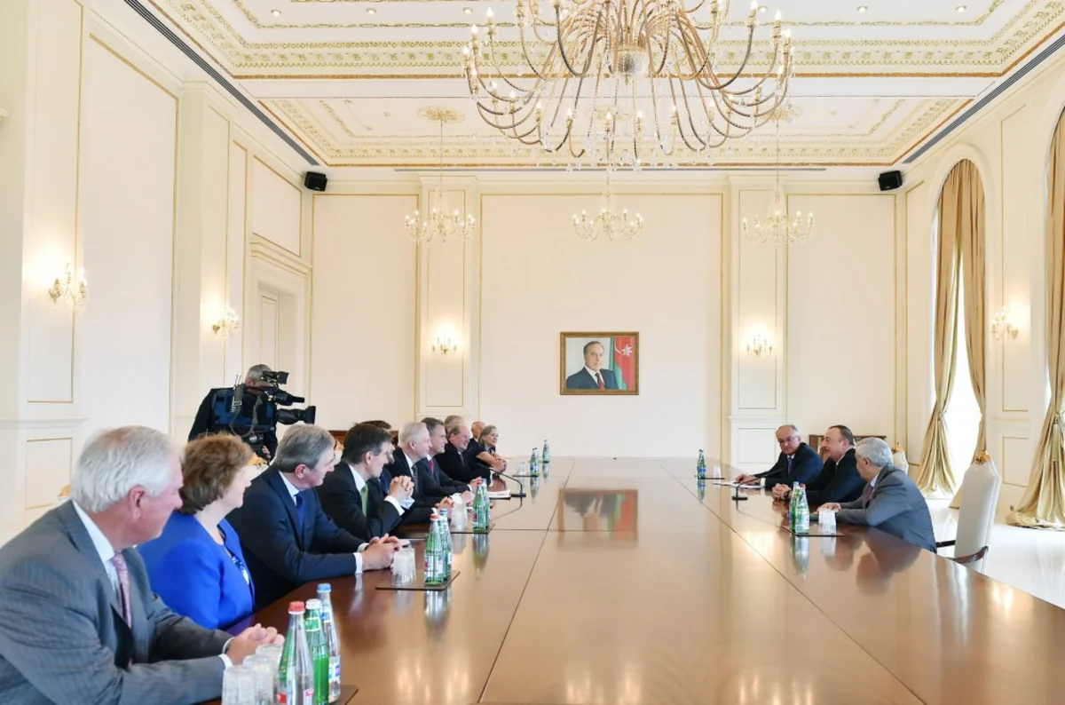 Президент Ильхам Алиев принял председателя Совета директоров ВР