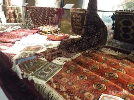 Bakıda Türkmənistan prezidentinin Azərbaycan dilinə tərcümə olunmuş kitabının təqdimatı keçirilib