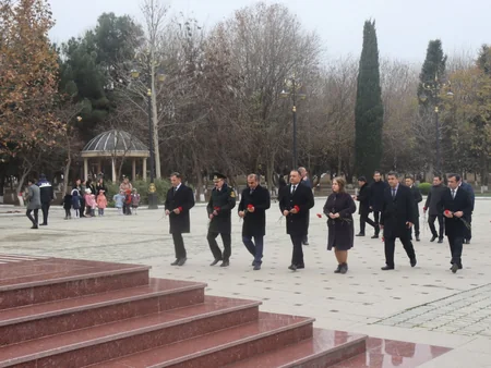Gəncə, Naftalan, Daşkəsən, Goranboy, Samux və Ağstafada Heydər Əliyevin xatirəsi anılıb