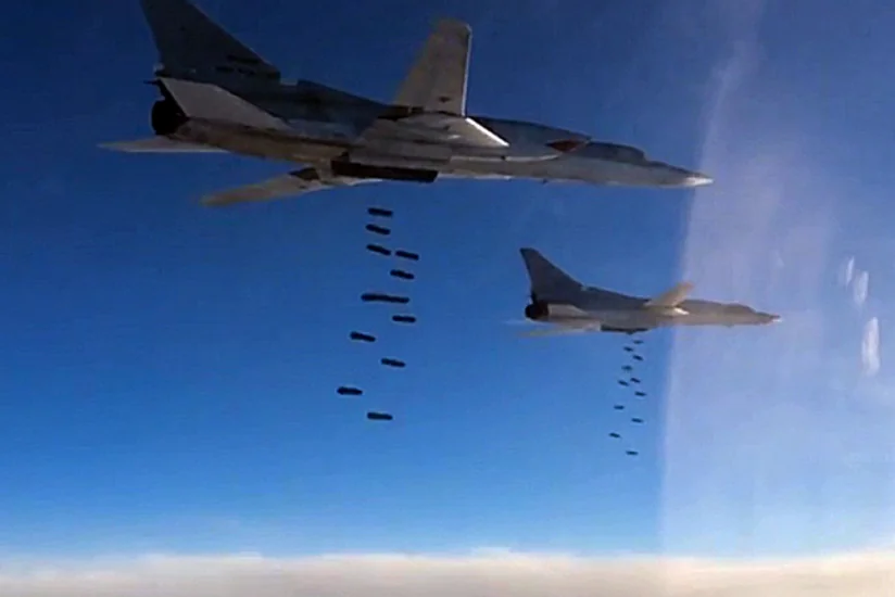 ​Rusiya Tu-22M3 bombardmançısının Suriyada döyüş uçuşunun görüntülərini yayıb - VİDEO
