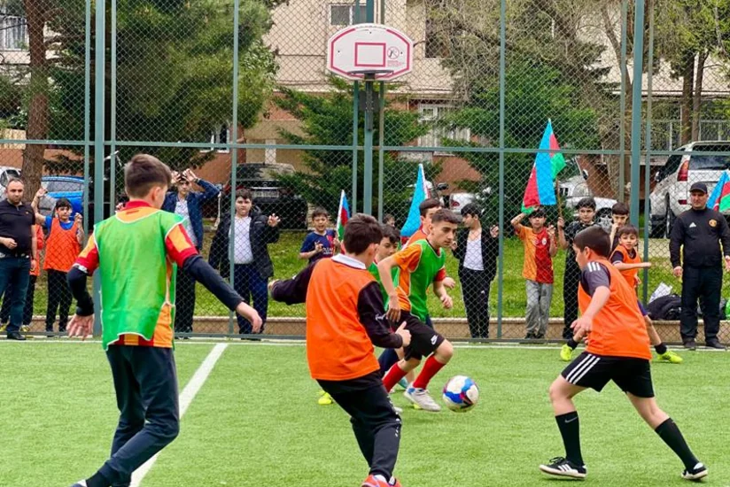 Paytaxtın abad məhəllələrində minifutbol yarışlarına start verilib