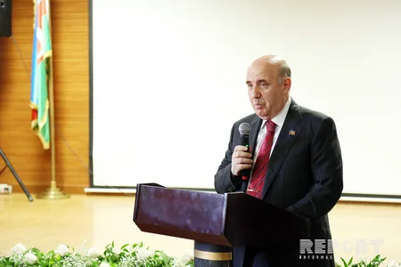 Unudulmaz məzun Aida İmanquliyeva kitabının təqdimatı olub - FOTO