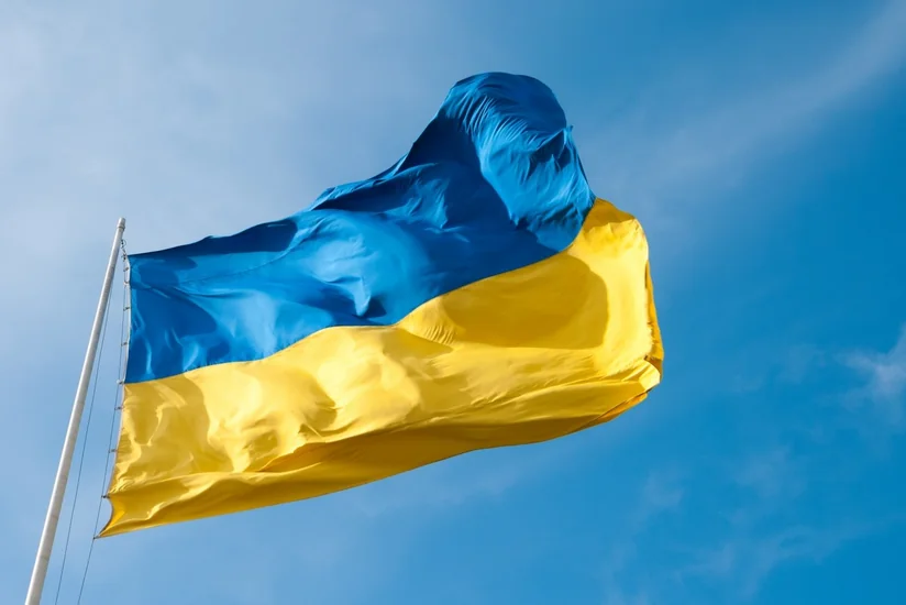 Krımda mobil rabitə qülləsindən Ukrayna bayrağı dalğalandırılıb