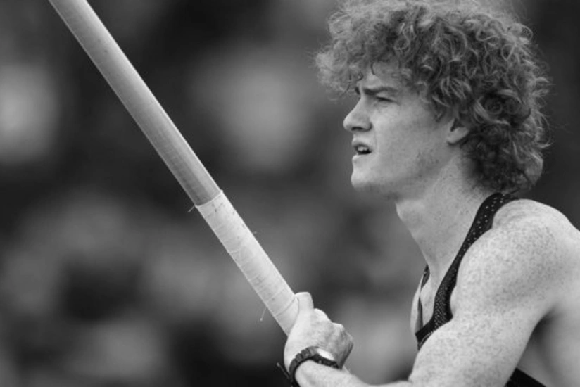 Former world pole vault champion Shawn Barber dies at age 29