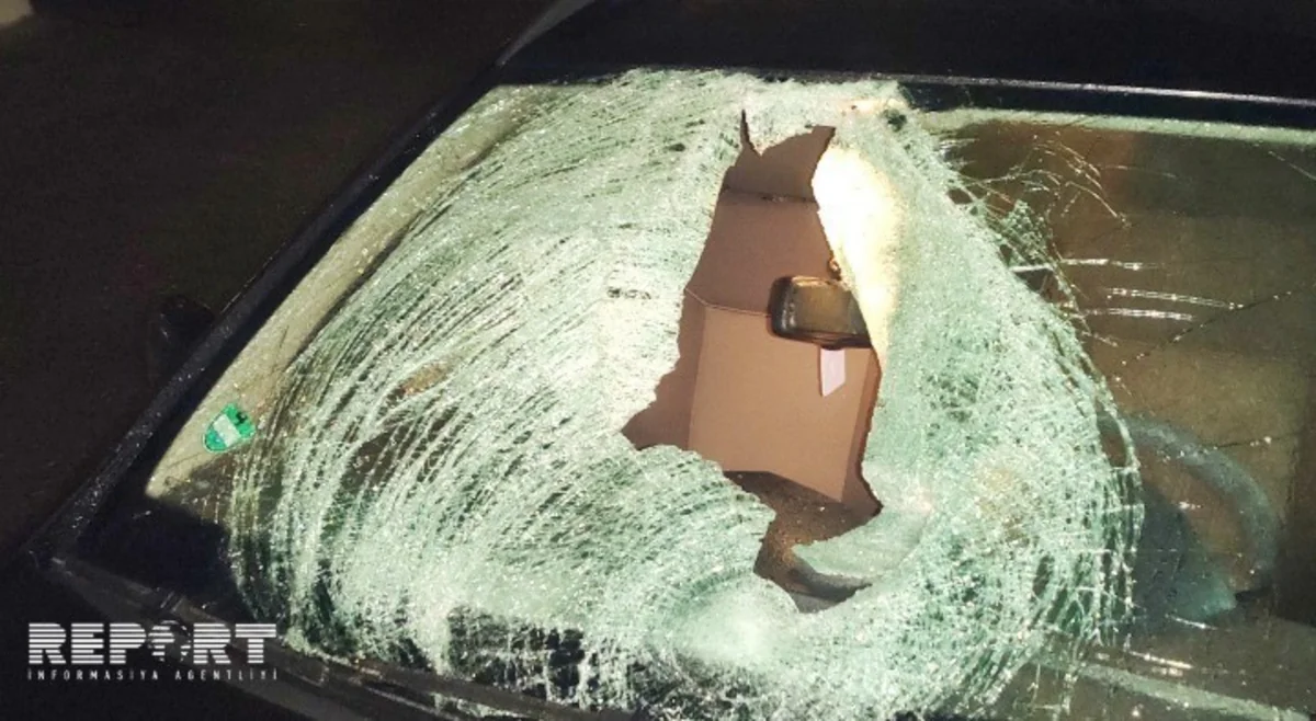 Bakıda avtomobil piyadanı vuraraq öldürüb - FOTO