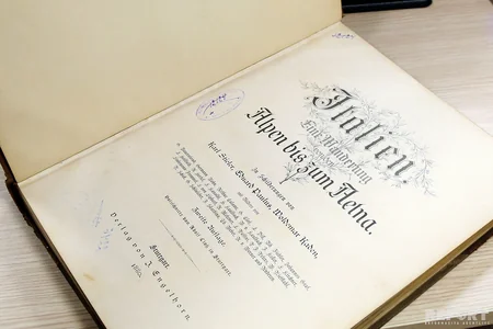 Üzvlük haqqı 100 manat olan kitabxanadan - REPORTAJ