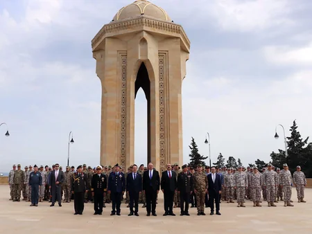Türkiyənin Milli Müdafiə Universitetinin nümayəndə heyəti Komando hərbi hissəsində olub