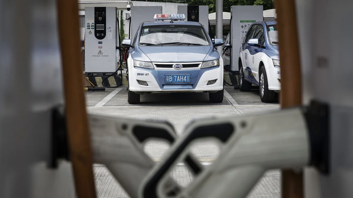 ABŞ Çini elektrikli avtomobil istehsalı bazarından çıxarmaq istəyir