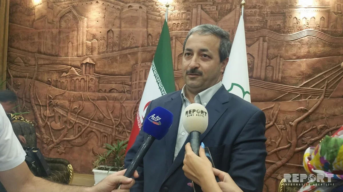 Təbriz bələdiyyəsinin sədri azərbaycanlı jurnalistlərdən ibarət nümayəndə heyətini qəbul edib