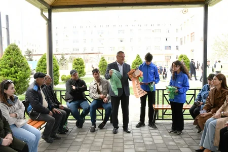 Pirallahıda 64 ədəd konteyner meydançası yaradılıb