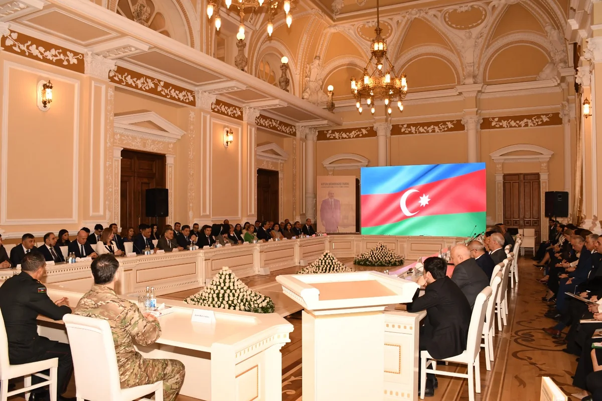 BŞİH-də Vətən müharibəsinə dair kitabın təqdimatı olub