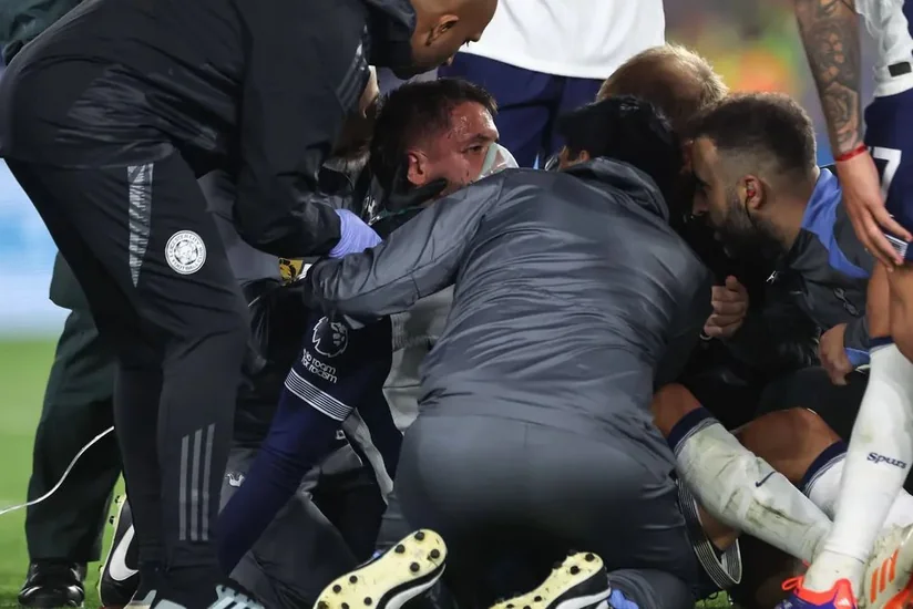London klubunun futbolçusu oyun vaxtı huşunu itirib