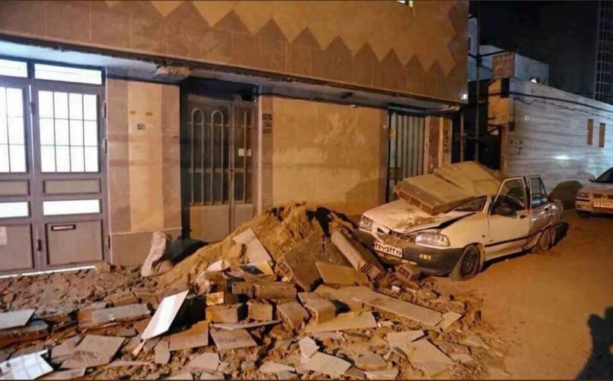 İranın şərqində 5 bal gücündə zəlzələ baş verib