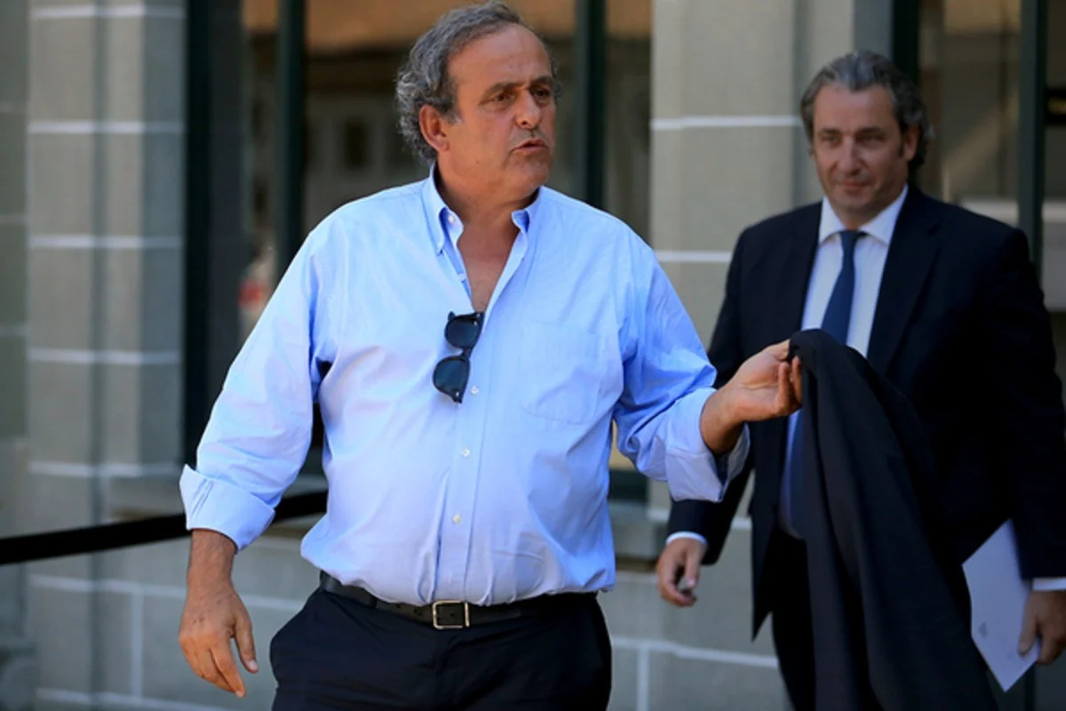 Platini Fransa Futbol Federasiyasının prezidenti olmaq istəyir