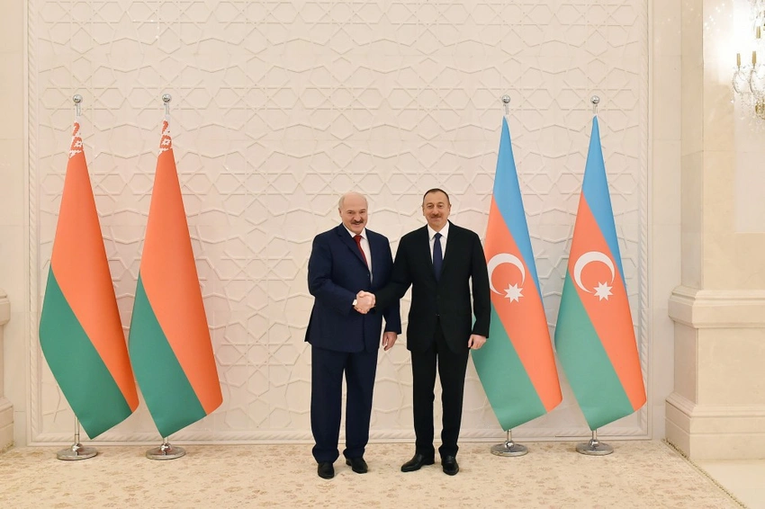 Azərbaycan və Belarus prezidentləri arasında telefon danışığı olub