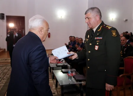 Zakir Həsənov: “ Silahlı Qüvvələrimizin bölmələri qoşunların təmas xəttində tam üstünlüyə nail olub” - FOTO