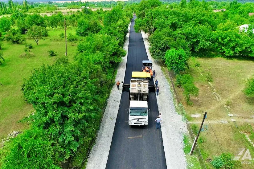 Qəbələdə Bunud-Həzrə avtomobil yolunun yenidən qurulması yekunlaşır