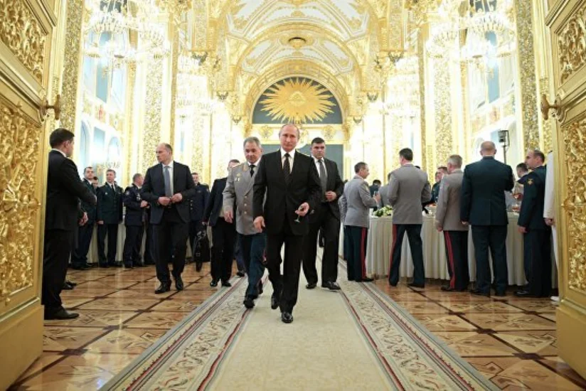 Путин: иностранные спецслужбы пытаются влиять на процессы внутри России