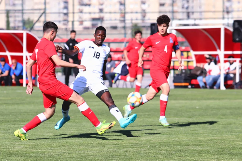 Сборная Азербайджана U-17 начала турнир УЕФА с победы