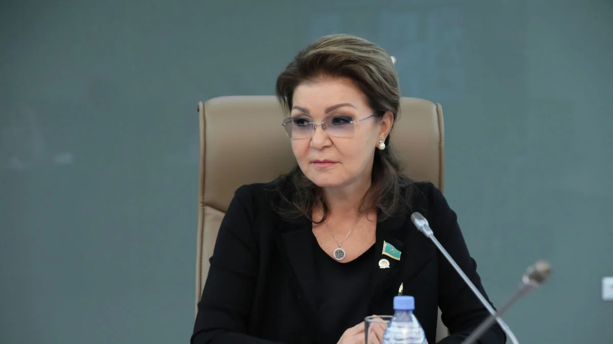 Дочь Назарбаева вышла из политсовета правящей партии Казахстана