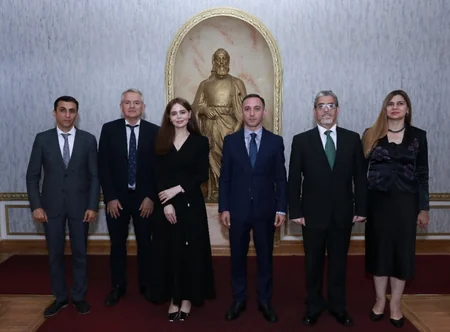 Group of foreign journalists visits Azerbaijani diaspora committee