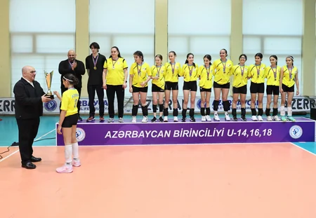 14 yaşadək voleybolçular arasında Azərbaycan çempionatına yekun vurulub