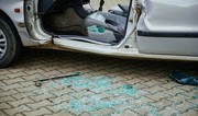 Bakıda minik avtomobili furqona çırpılıb, ölən var