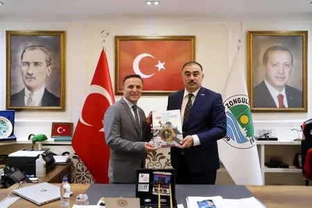Azərbaycanın Türkiyədəki səfiri Zonquldak vilayətində görüşlər keçirib