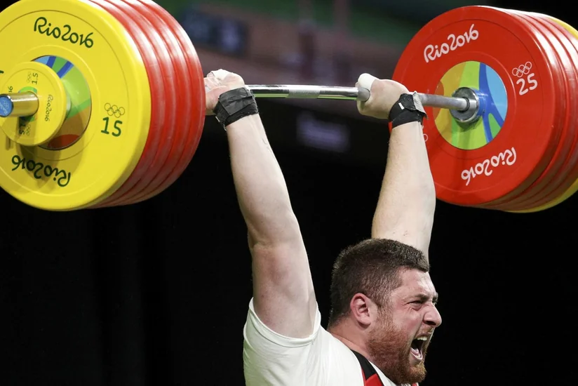 Georgian athlete sets new world record at Rio 2016
