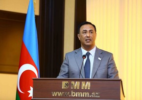 Elman Nəsirov deputatlardan üzr istədi