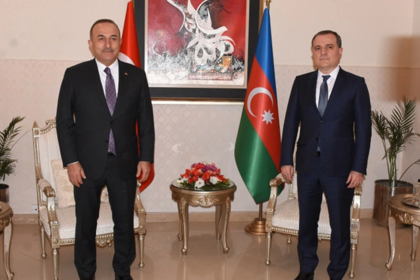 Ceyhun Bayramov Mövlud Çavuşoğlu ilə Qarabağ bəyanatını müzakirə etdi