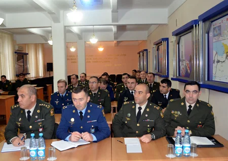 NATO Bakıda Azərbaycan hərbçilərinə təlim keçir