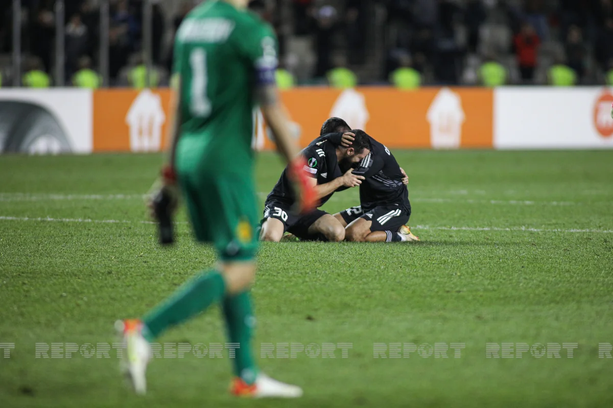 UEFA Abbas Hüseynovun qolunu fərqləndirib