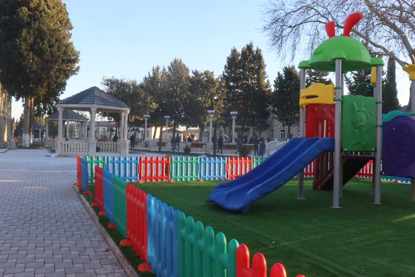 Samuxda mərkəzi park yenidən qurulur