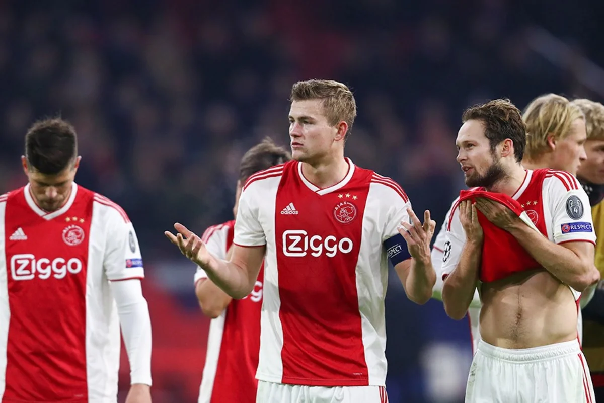 Barselona De Liqt uğrunda mübarizədən imtina edib