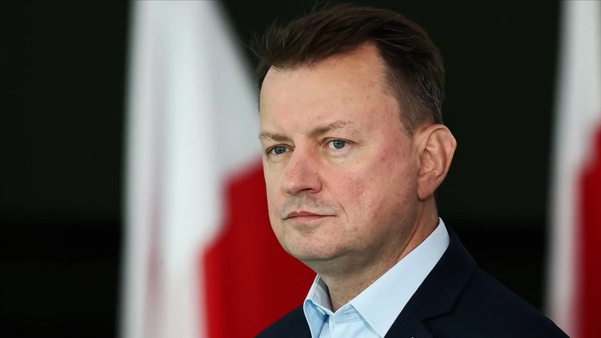 Сейм в Польше лишил иммунитета экс-главу Минобороны