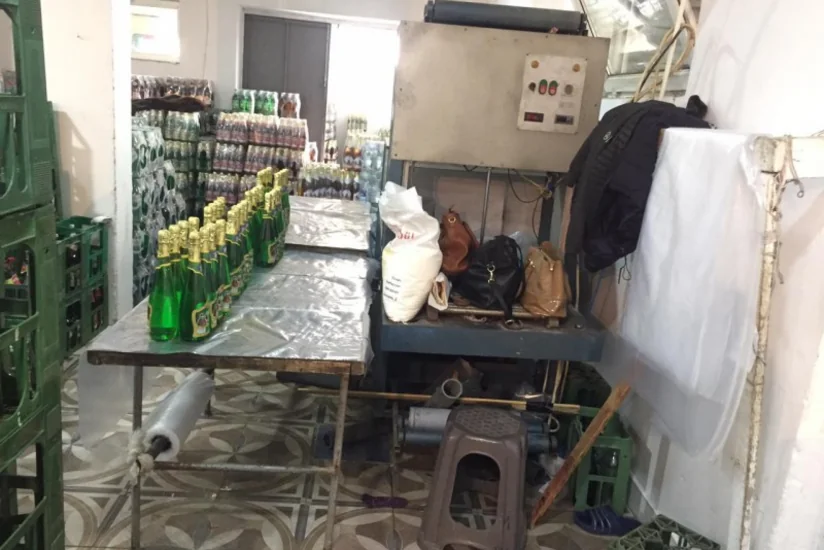 Suraxanıda alkoqolsuz içkilərin istehsalı müəssisəsində nöqsanlar aşkarlanıb