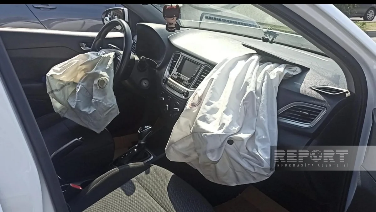 Sumqayıtda iki avtomobil toqquşub, xəsarət alanlar var