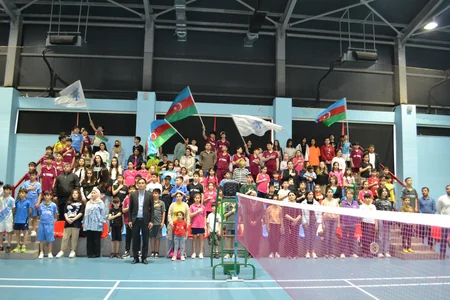Nizami rayonunda “Heydər Əliyev İli” çərçivəsində Badminton üzrə açıq turnir keçirilib