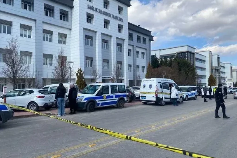 В результате вооруженного нападения в университете в Турции погибли двое