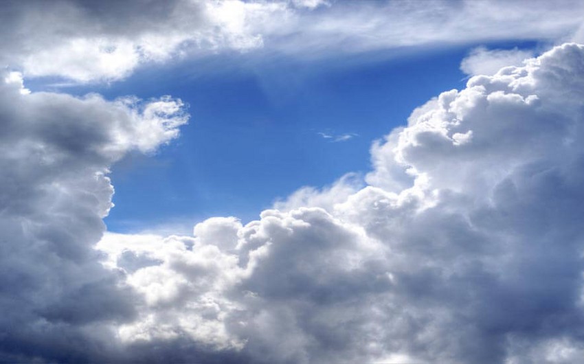 Ecologists predict rainless but windy weather tomorrow