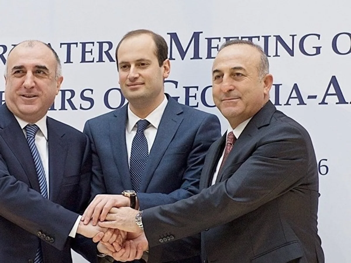 Turkish Foreign Minister Çavuşoğlu arrives in Azerbaijan
