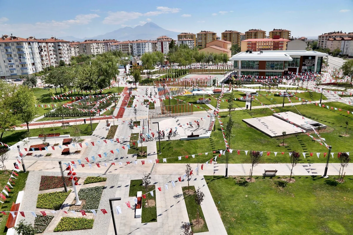 Türkiyədə Qarabağ parkının açılışı olub
