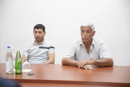 Kənd təsərrüfatı nazirinin müavini Bərdədə vətəndaşları qəbul edib