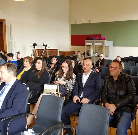 Berlində keçirilən konfransda alman alim Qafqazda erməni yalanlarına qarşı yeni faktlar açıqlayıb - FOTO