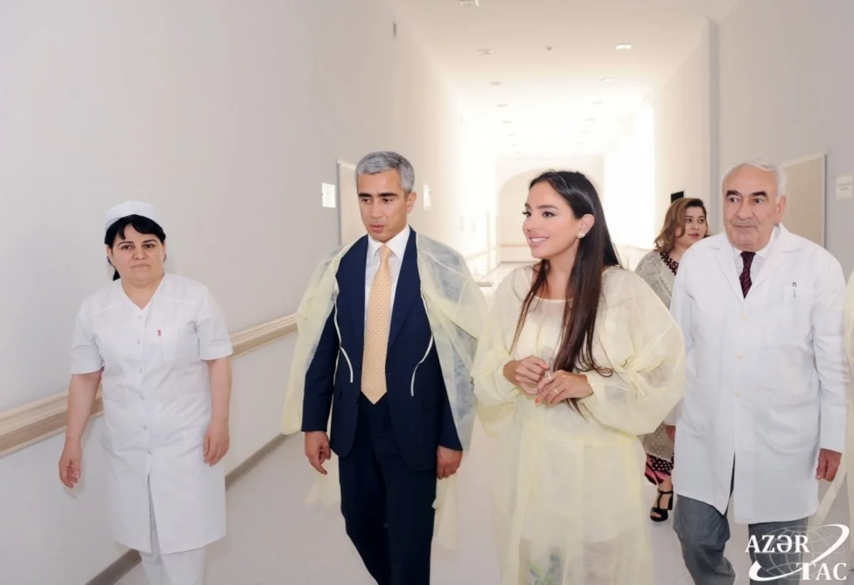 Heydər Əliyev Fondunun vitse-prezidenti Leyla Əliyeva Elmi-Tədqiqat Pediatriya İnstitutunda olub