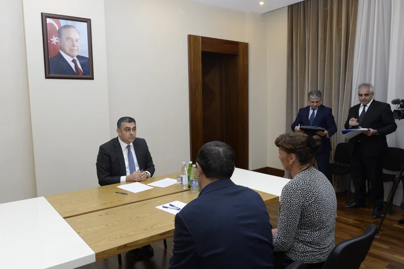 Rabitə və yüksək texnologiyalar naziri Şəmkirdə vətəndaşlarla görüşüb