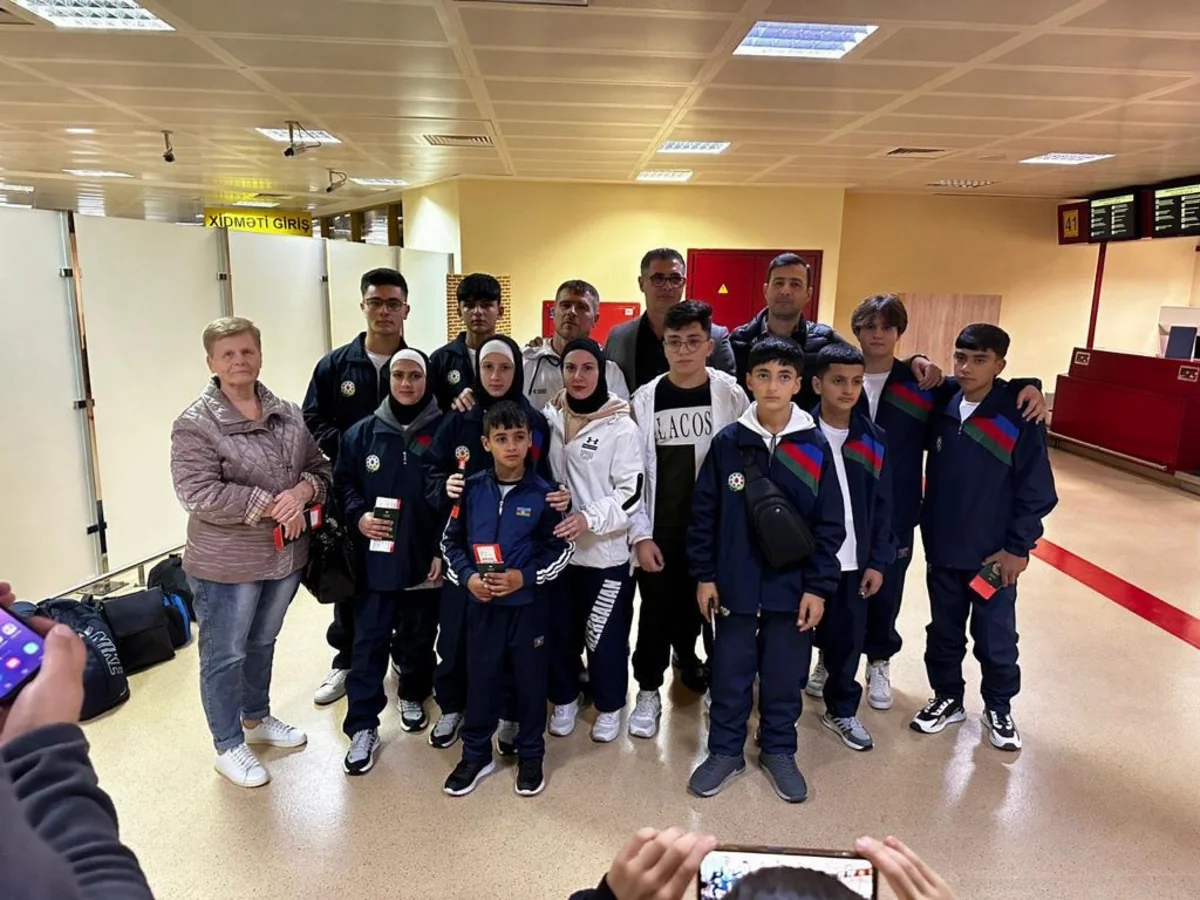 Azerbaijani karate fighters leave for Russia to participate in tournament