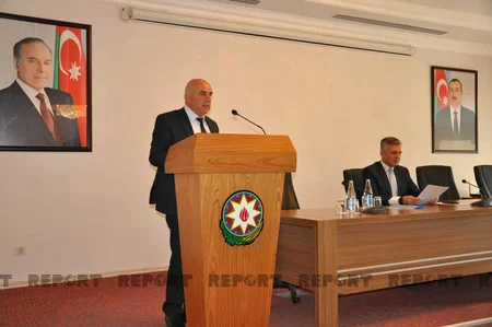 Biləsuvarda taxıl biçinində yanğın təhlükəsizliyinin təmini ilə bağlı müşavirə keçirilib