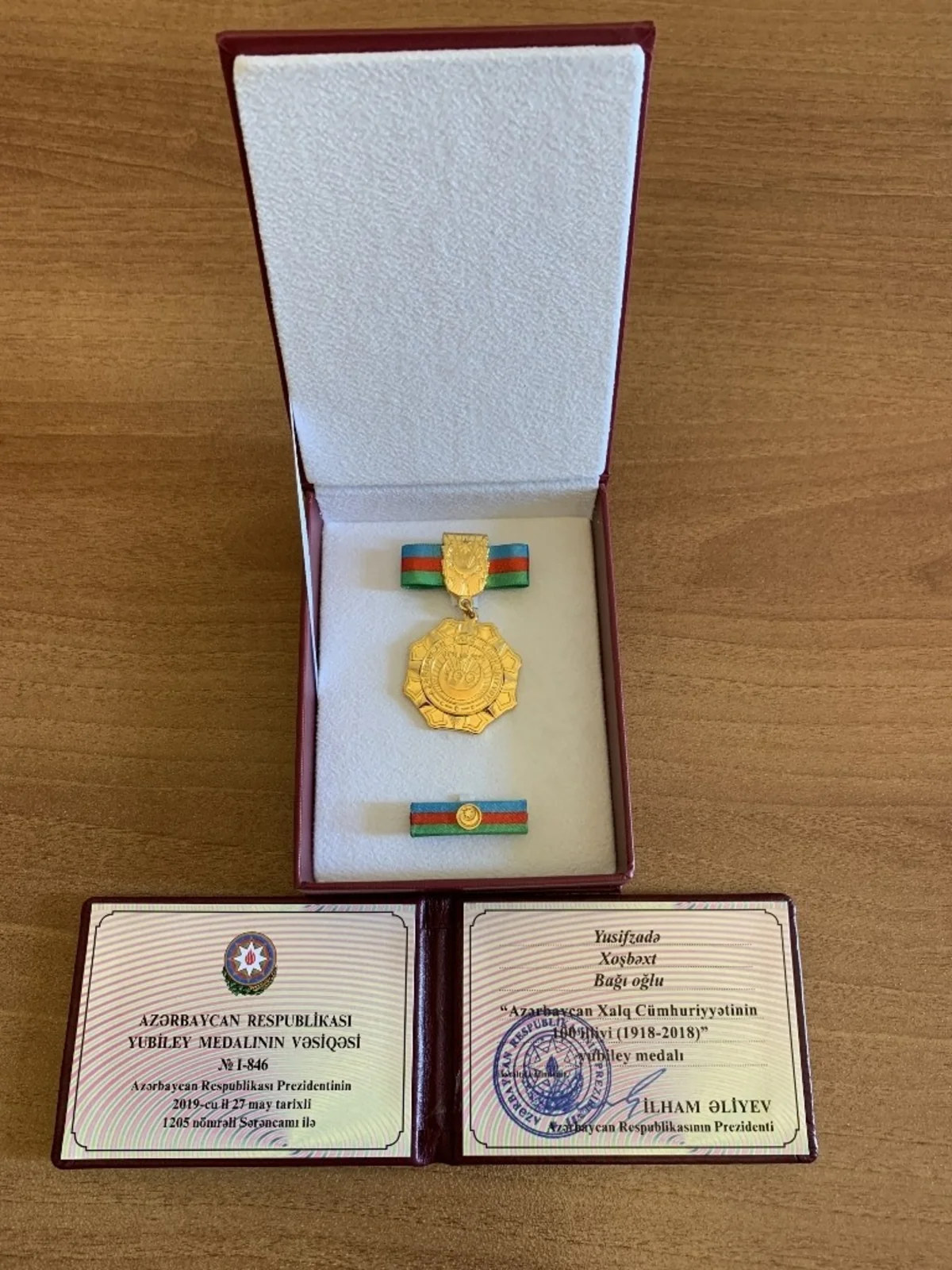 Xoşbəxt Yusifzadəyə “Azərbaycan Xalq Cümhiriyyətinin 100 illiyi (1918-2018)” yubiley medalı təqdim olunub